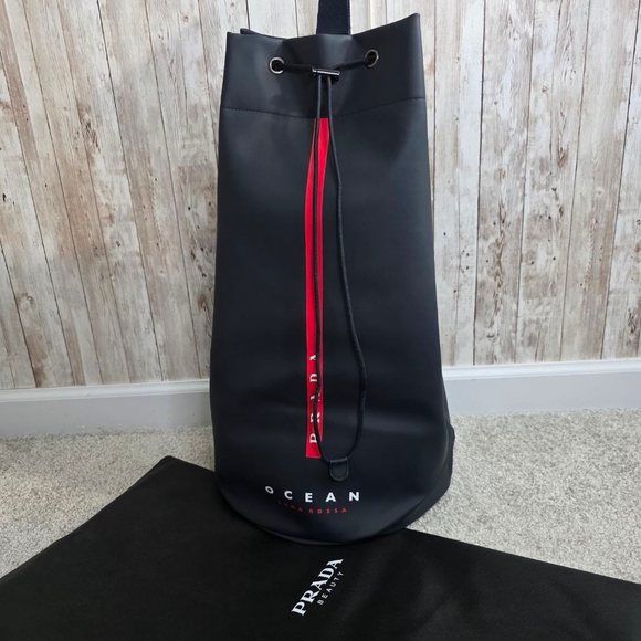 Men's Prada Luna Rossa Ocean Navy Red Drawstring Bag - Picture 2 of 8